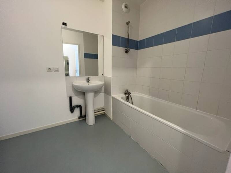 Maison à louer, 64m², L'HOUMEAU