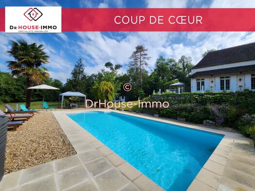 Maison à vendre 470 000 € 9 pièces 6 chambres 210 m² 35 957 m² de terrain Creysse 24100