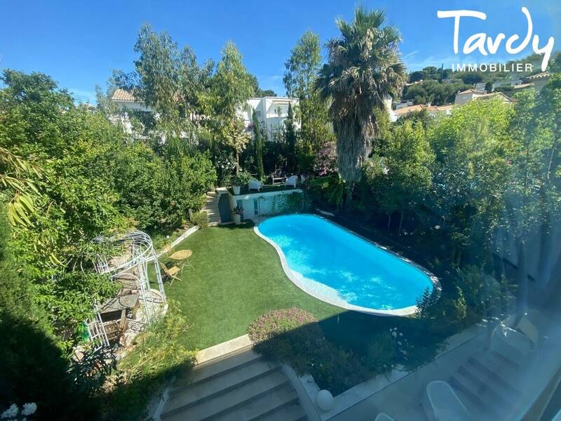 Maison à vendre, 265m², MARSEILLE 8E