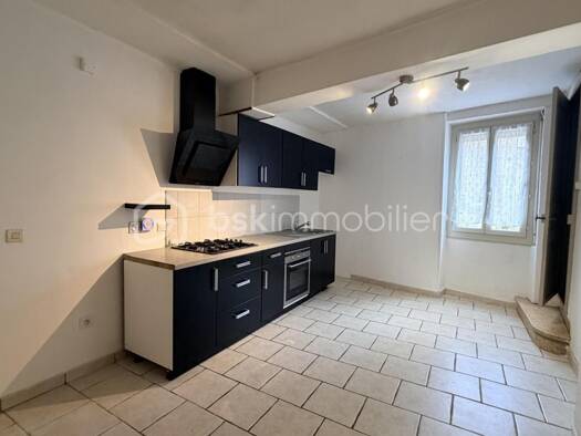 Maison à vendre 189 000 € 4 pièces 3 chambres 103 m² 192 m² de terrain Pézilla-la-Rivière 66370