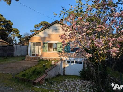 Maison à vendre 259 250 € 3 pièces 2 chambres 73 m² 680 m² de terrain Saint-Brevin-les-Pins 44250