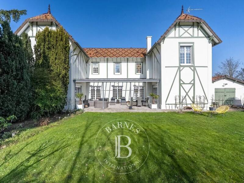 Maison à vendre, 256m², VILLENNES SUR SEINE