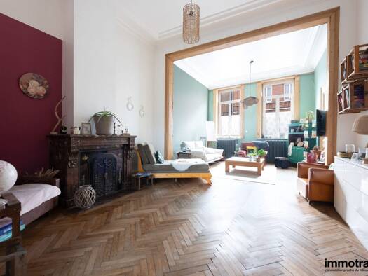 Maison à vendre 425 000 € 8 pièces 6 chambres 211,2 m² 321 m² de terrain Roubaix 59100