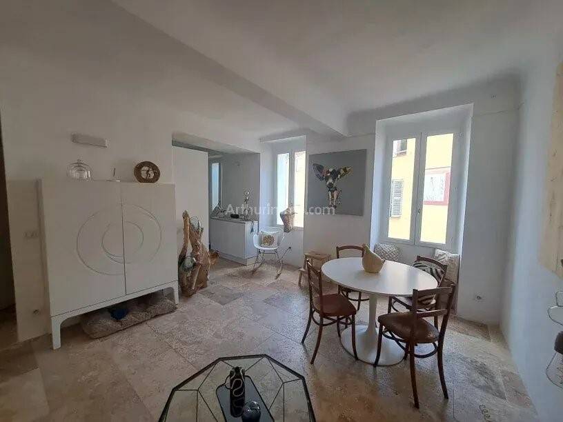 Maison à vendre, 120m², ENTRECASTEAUX