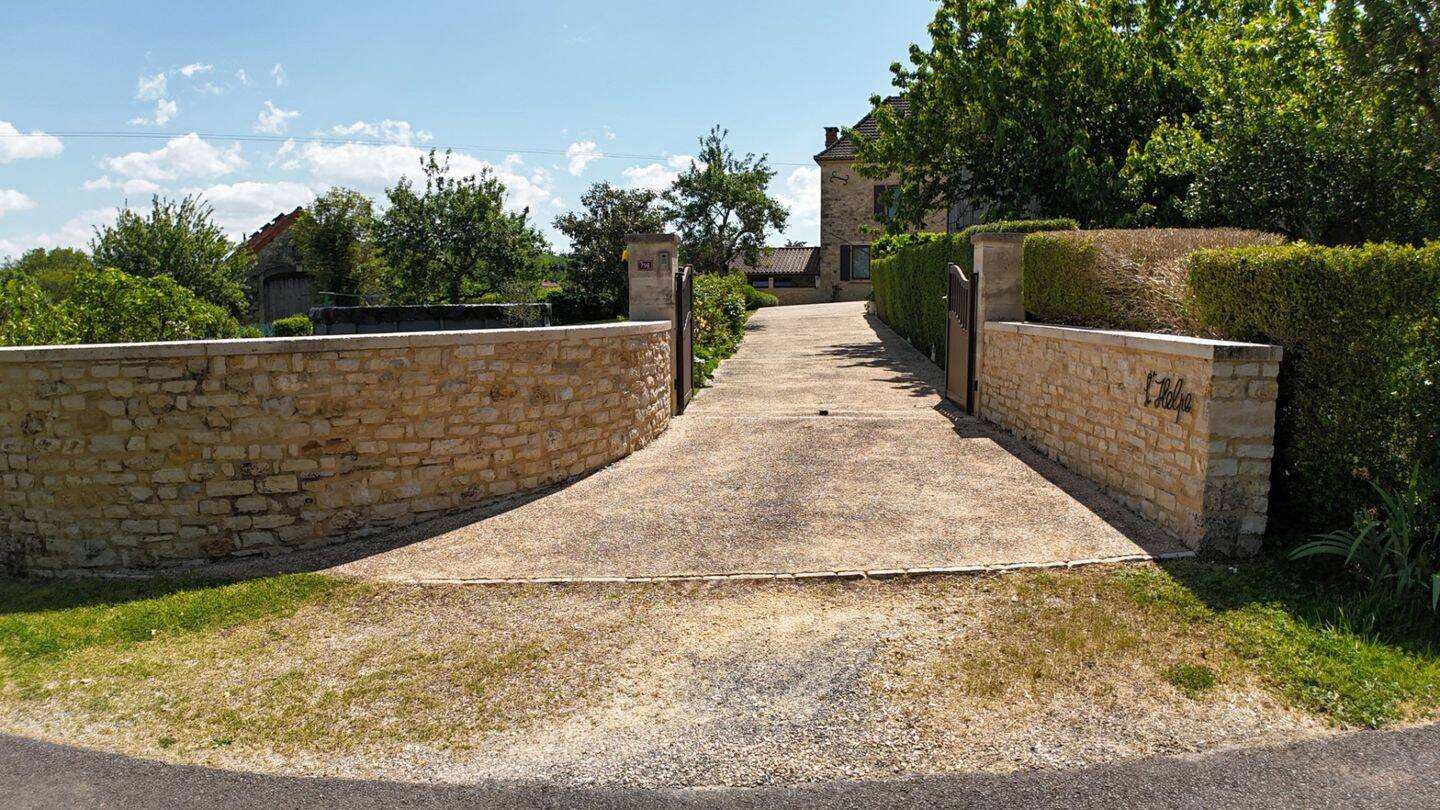 Maison à vendre, 199m², GOURDON