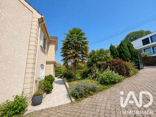 Maison à vendre 469 000 € 6 pièces 4 chambres 142 m² 1 300 m² de terrain Villevaudé 77410