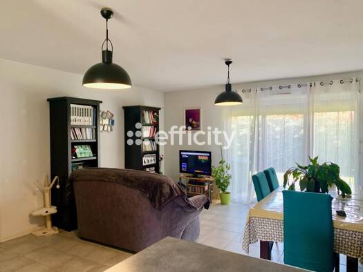 Appartement à vendre 92 000 € 3 pièces 2 chambres 68,2 m² 1 étages Mussidan 24400