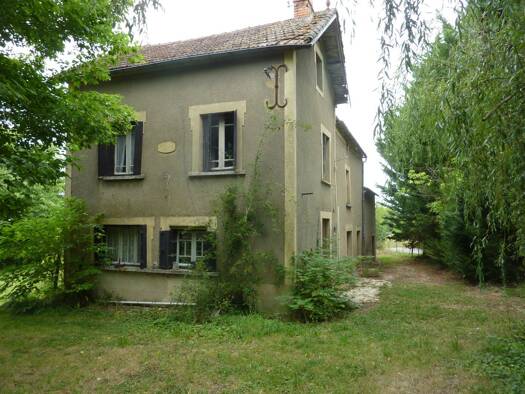 Maison à vendre 119 700 € 1 pièce 1 chambre 100 m² 4 397 m² de terrain Pays de Belvès 24170