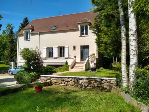 Maison à vendre 1 099 000 € 7 pièces 4 chambres 163 m² 2 516 m² de terrain Châteaufort 78117