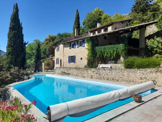 Maison à vendre 590 000 € 6 pièces 3 chambres 201 m² Menglon 26410