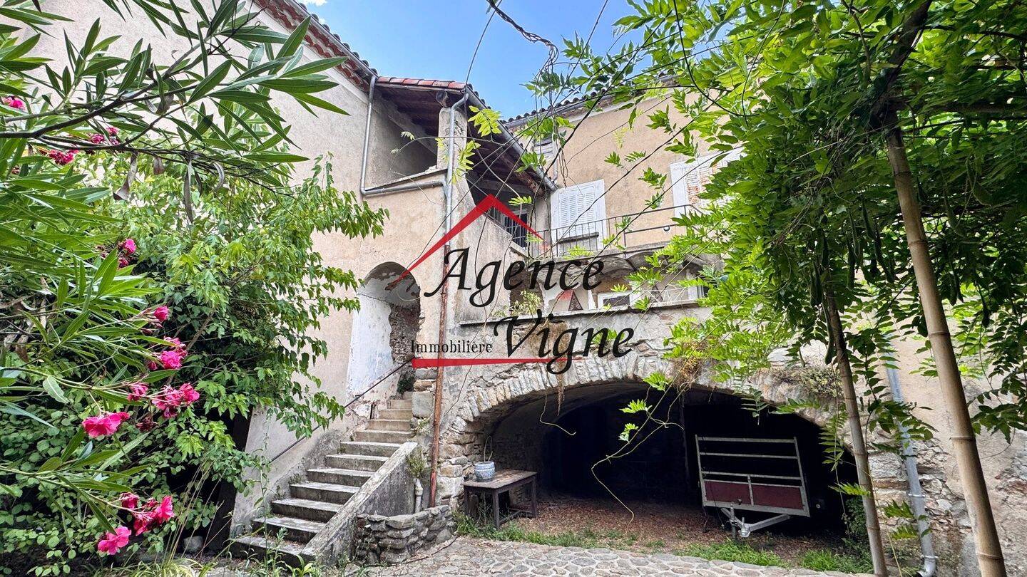 Maison à vendre, 161m², GAGNIERES