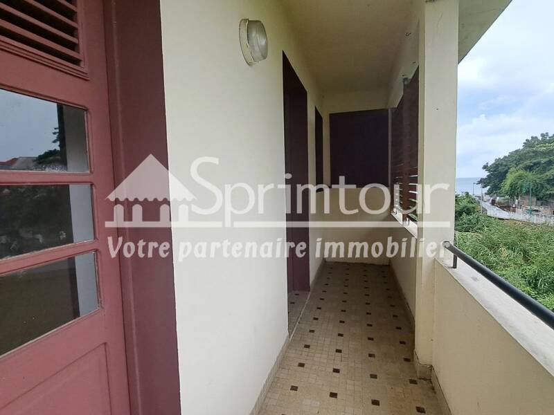 Maison à louer, 87m², BASSE TERRE