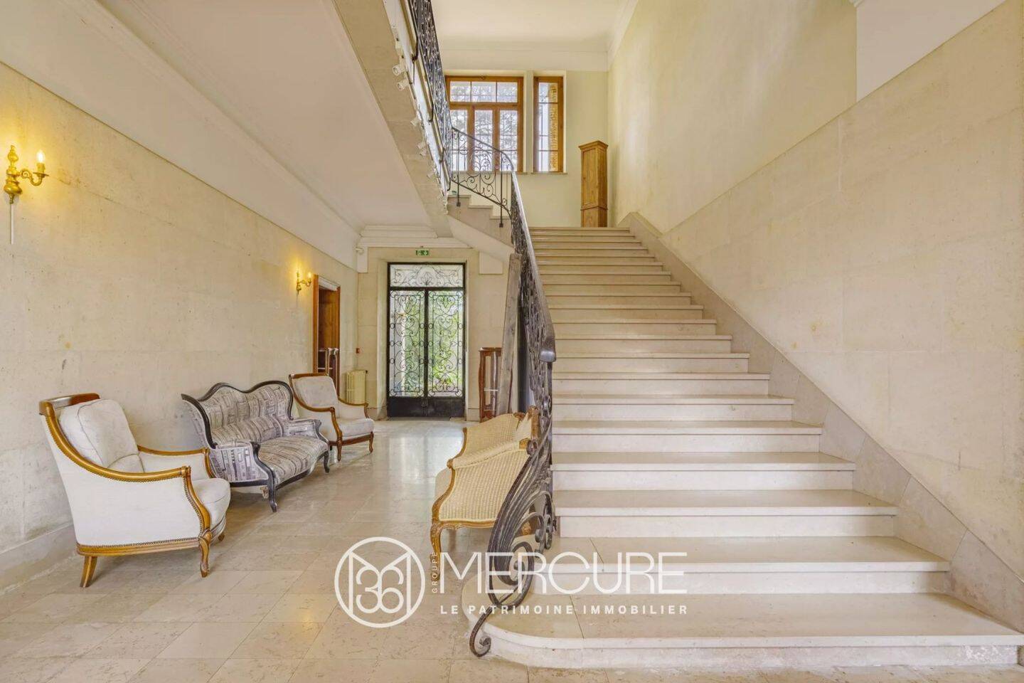 Maison à vendre, 892m², MONTOLIEU