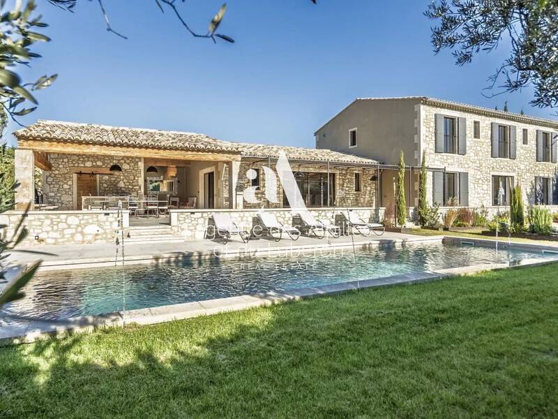 Maison à vendre, 308m², MAUSSANE LES ALPILLES