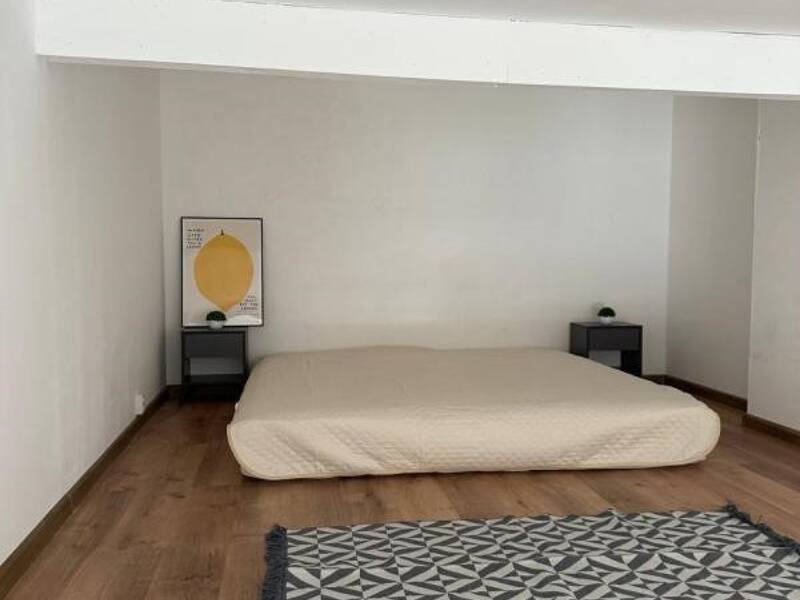 Maison à louer, 24m², PARIS 16E