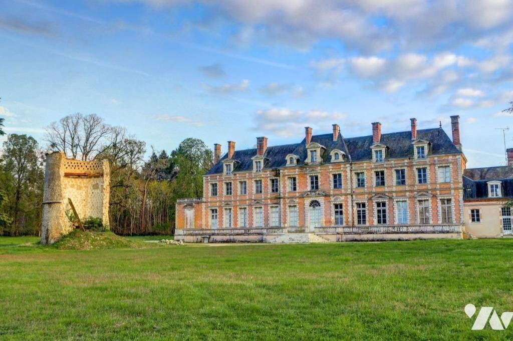 Maison à vendre, 1660m², MEZIERES LEZ CLERY