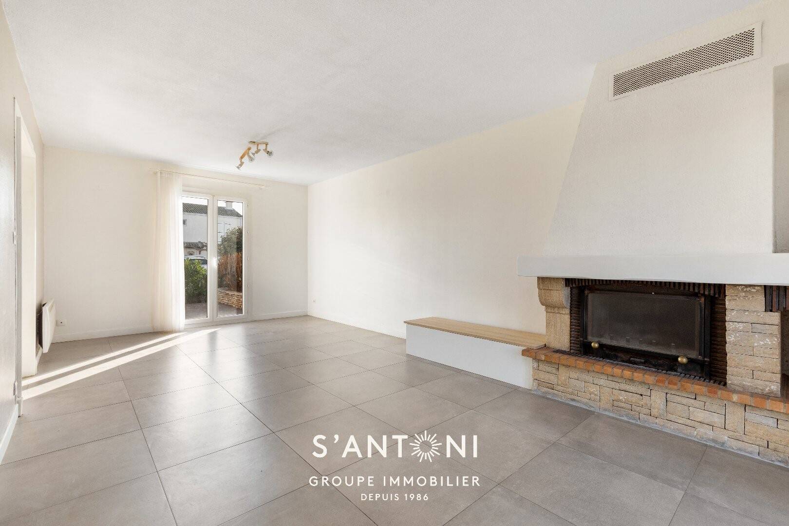 Maison à vendre, 86m², VILLENEUVE LES BEZIERS