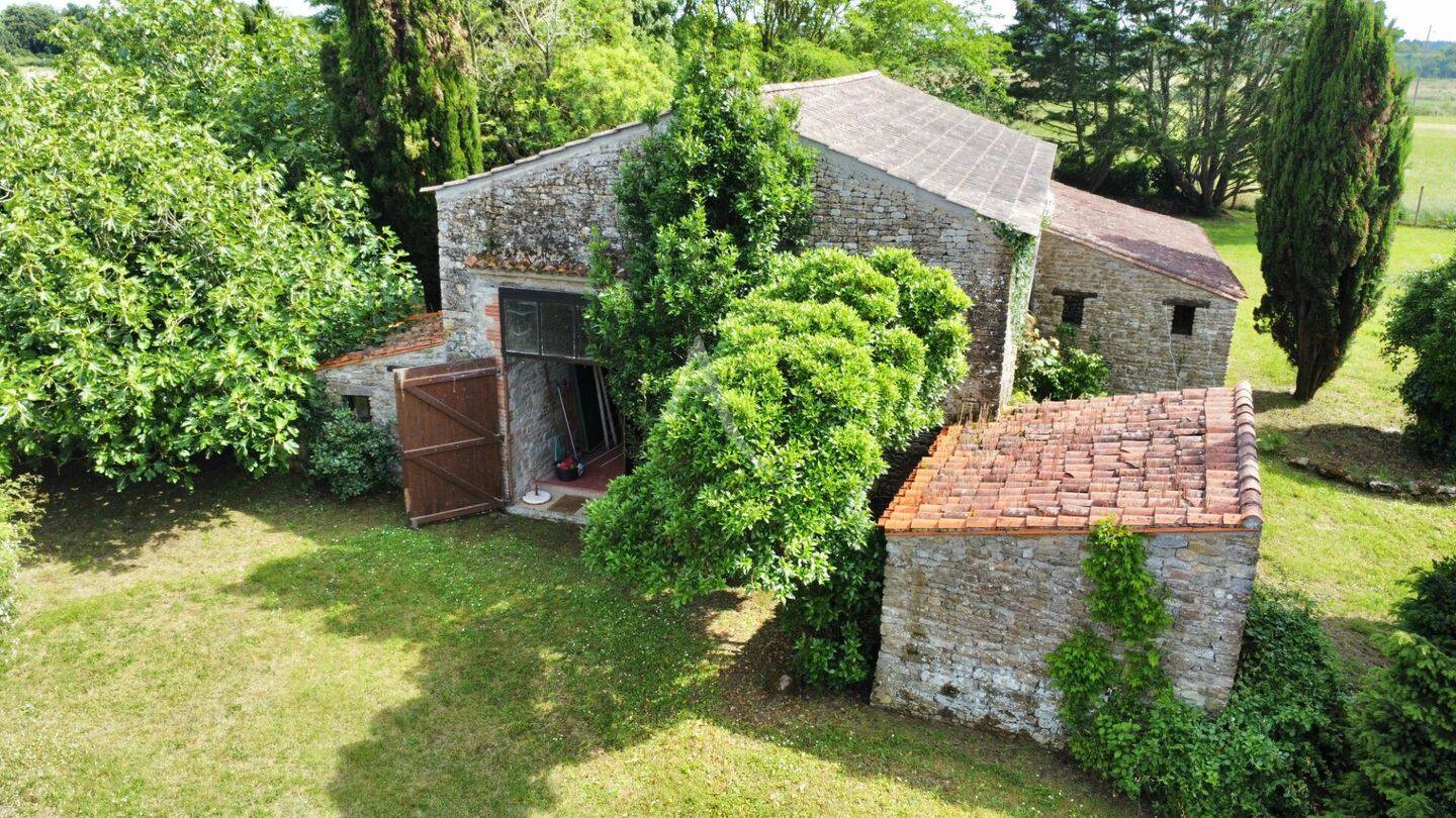 Maison à vendre, 298m², JARD SUR MER
