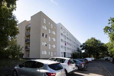 Appartement à louer 726 € 4 pièces 3 chambres 95 m² 3ème étage Clos du Roy Vierzon 18100
