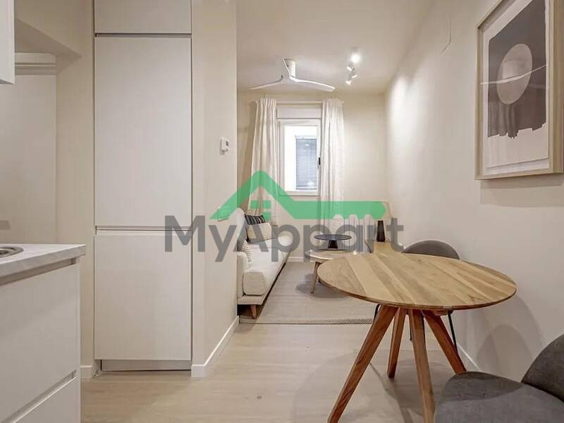 Maison à louer, 70m², PARIS 6E