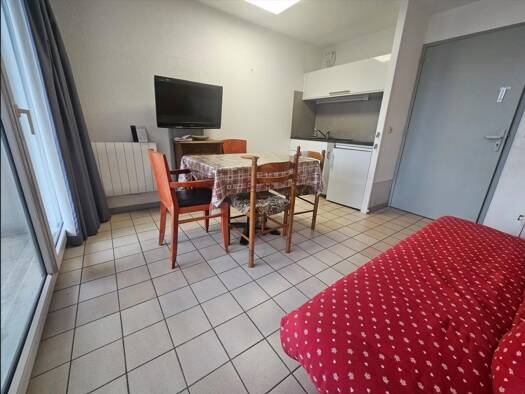 Appartement à louer 540 € 2 pièces 1 chambre 28 m² 3ème étage Allevard 38580