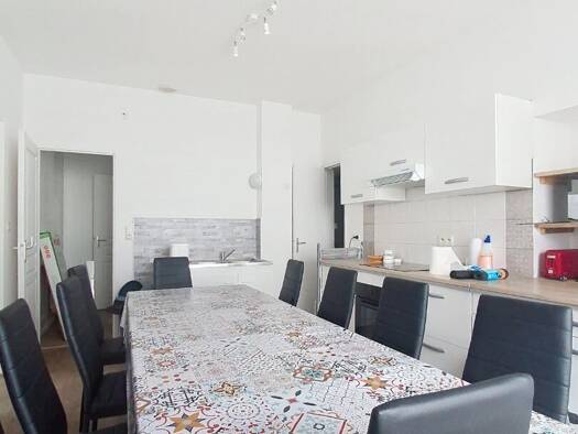 Maison à louer 2 800 € 6 pièces 5 chambres 200 m² 50 m² de terrain Méan Penhöet Saint Nazaire 44600