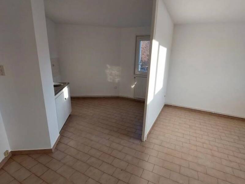 Maison à louer, 69m², VOREY