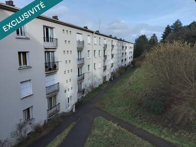 Appartement à vendre 126 000 € 6 pièces 3 chambres 83 m² Étage 1/4 Cités du Gargan-Bellevue-La Cerisaie Hayange 57700
