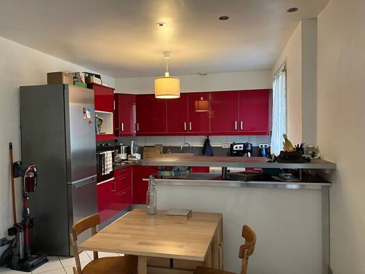 Appartement à louer 719 € 3 pièces 2 chambres 60 m² 1er étage Les-Collines Vienne 38200