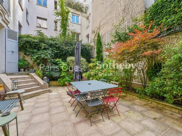 Maison à vendre 4 200 000 € 9 pièces 5 chambres 290 m² 52 m² de terrain Parc d'Orléans Neuilly-sur-Seine 92200