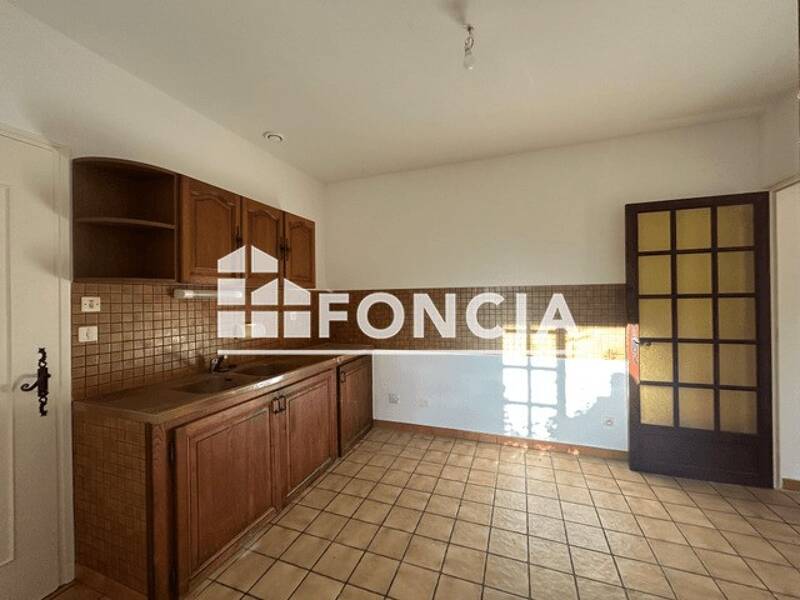 Maison à louer, 99m², SAINTE LIVRADE SUR LOT