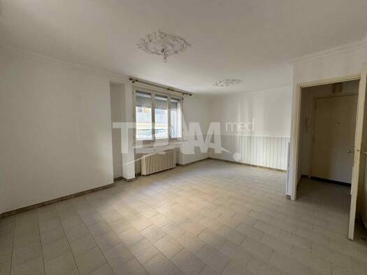 Appartement à louer 885 € 4 pièces 3 chambres 78 m² RDC/1 Mont Saint Clair-Hôtel de Ville Sete 34200