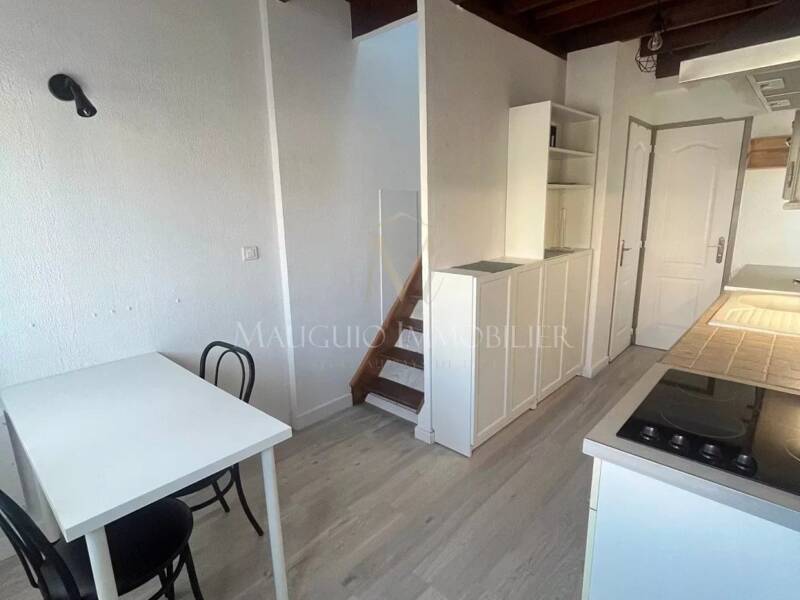 Maison à louer, 21m², MAUGUIO