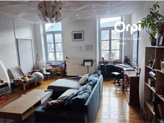 Appartement à vendre 125 000 € 4 pièces 3 chambres 124,5 m² Centre Ville Mende 48000