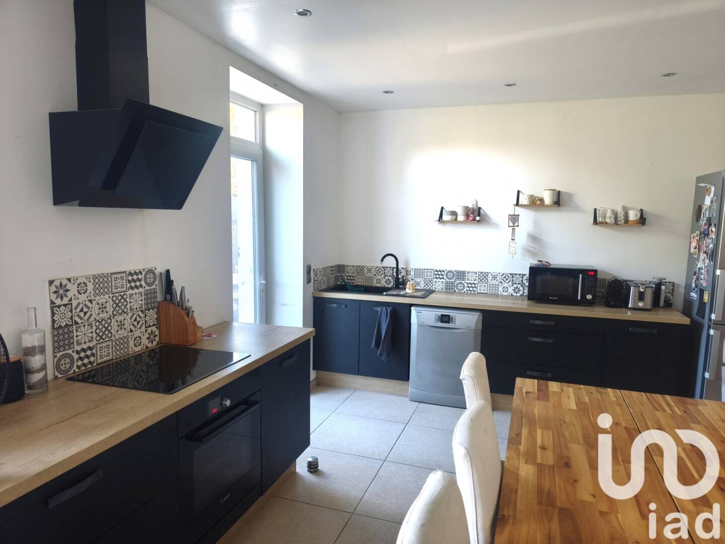 Maison à vendre, 146m², MONTLIEU LA GARDE