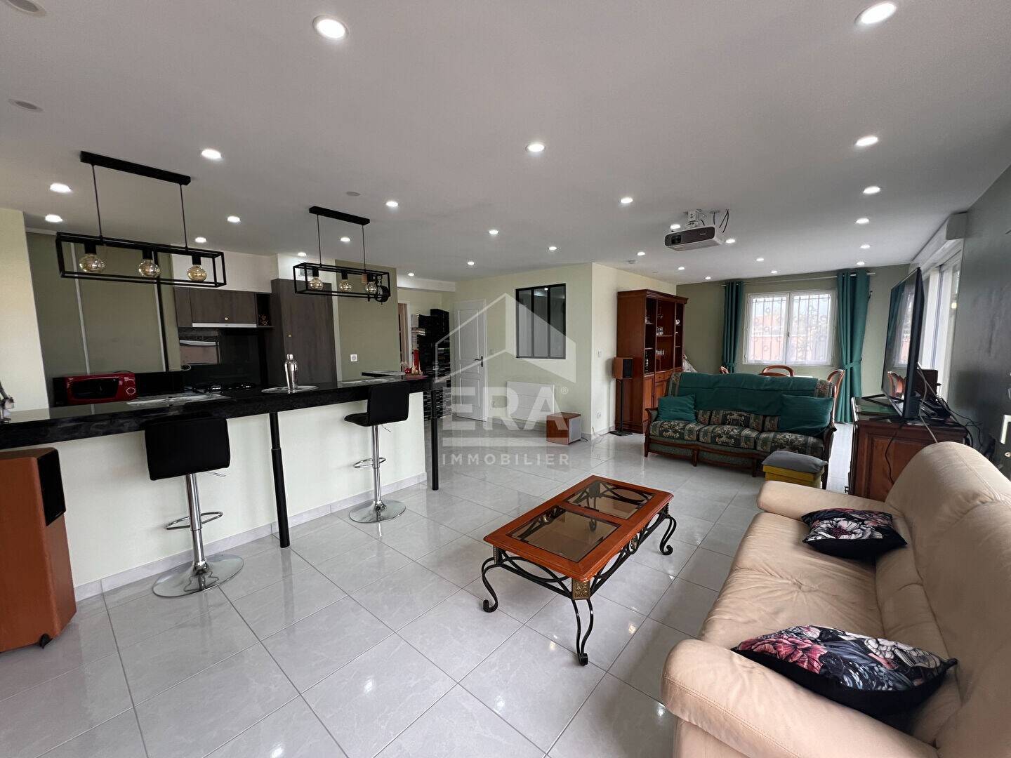 Maison à vendre, 235m², GUJAN MESTRAS