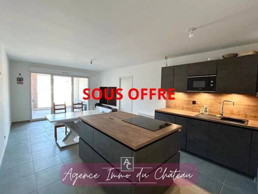 Appartement à vendre - Première occupation 263 000 € 3 pièces 2 chambres 60,2 m² Étage 2/4 Est Solliès-Pont 83210