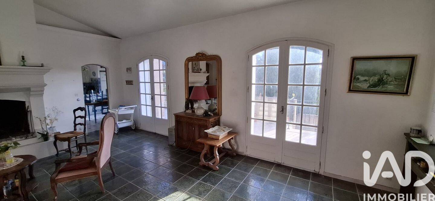 Maison à vendre, 185m², LE REVEST LES EAUX