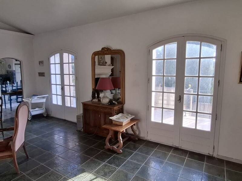 Maison à vendre, 185m², LE REVEST LES EAUX