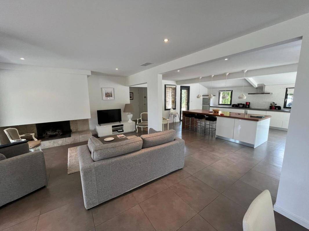 Maison à vendre, 182m², GORDES