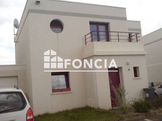 Maison à louer 880 € 5 pièces 4 chambres 100,1 m² dès le 17/04/2026 Saint André d'Ornay-Pont Morineau La Roche-sur-Yon 85000