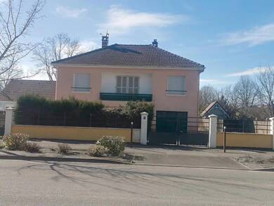 Maison à vendre 129 000 € 4 pièces 3 chambres 105 m² Pierre-de-Bresse 71270