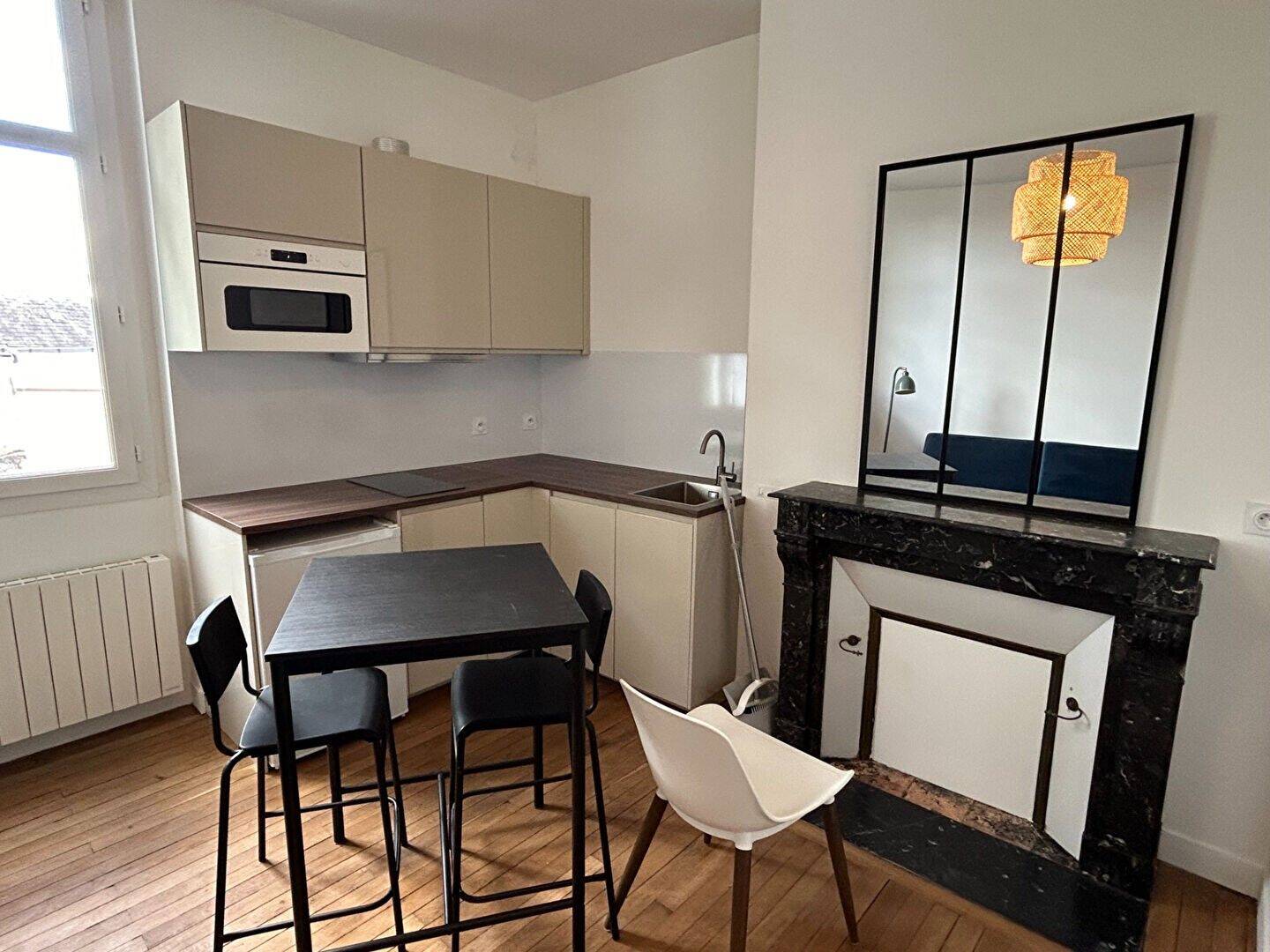 Maison à louer, 21m², POITIERS