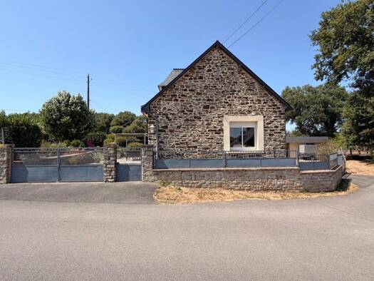 Maison à vendre 269 990 € 6 pièces 4 chambres 120 m² 2 730 m² de terrain Pleucadeuc 56140