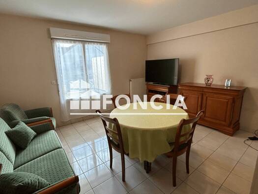 Appartement à louer 700 € 2 pièces 1 chambre 42,1 m² Étage 1/4 Est Mainvilliers 28300