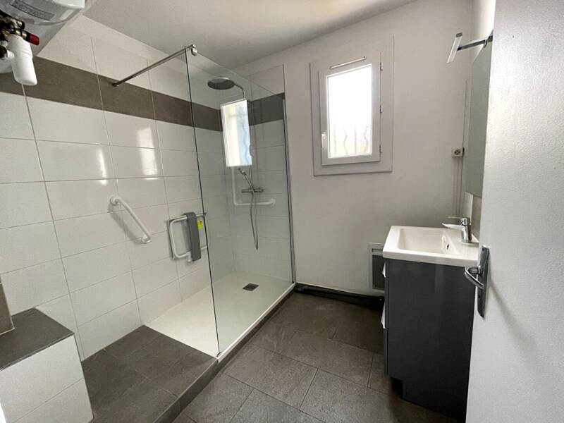 Maison à louer, 40m², SAUSSET LES PINS