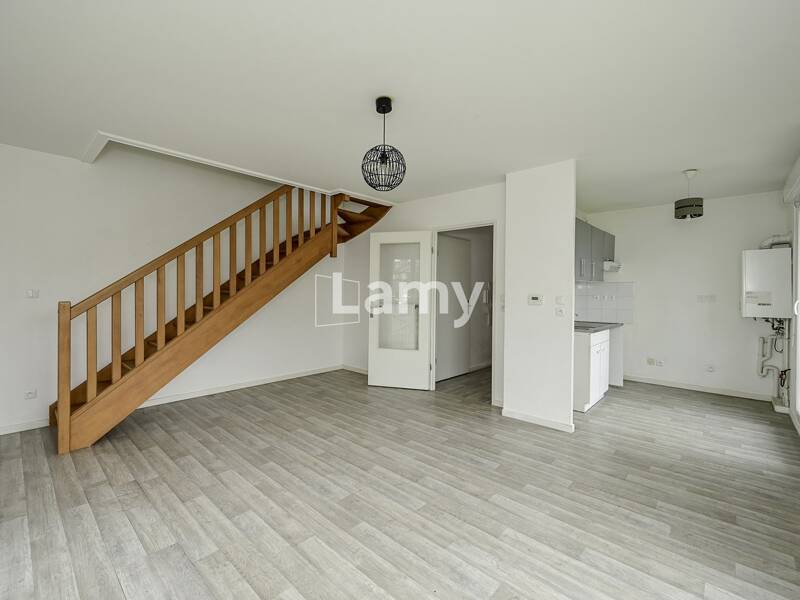 Maison à vendre, 62m², SAINT PRYVE SAINT MESMIN