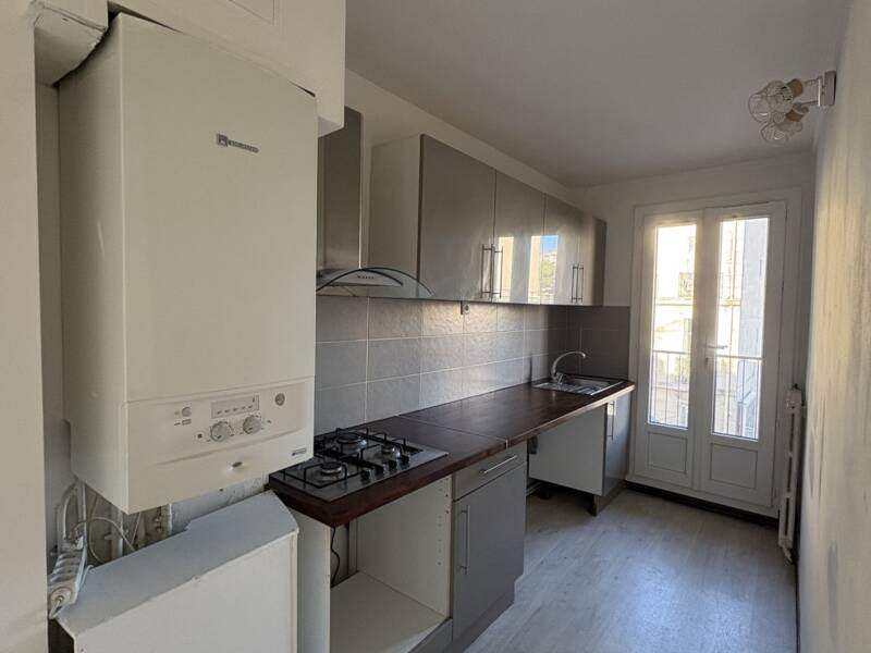 Maison à louer, 60m², MARSEILLE 4E