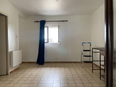 Appartement à louer 437 € 1 pièce 25 m² 1er étage Nord Bassens 33530