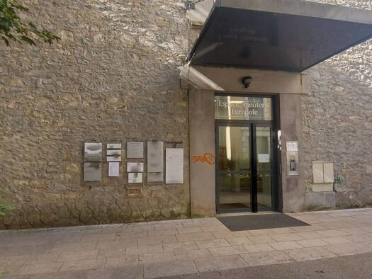 Espace bureau à vendre 128 628 € 42 m² de bureaux divisible à partir de 42 m² Centre-ville - Victor Hugo Grenoble 38000